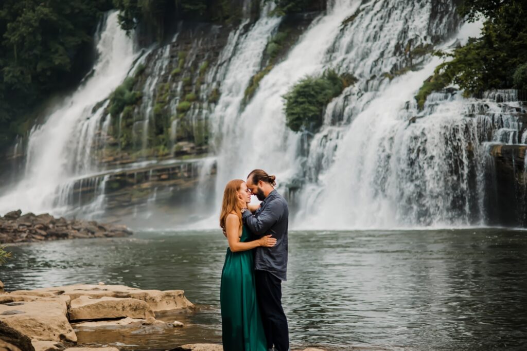 best nashville wedding photographer knoxville engagement photography sarah keenan destination wedding outer banks williamsburg